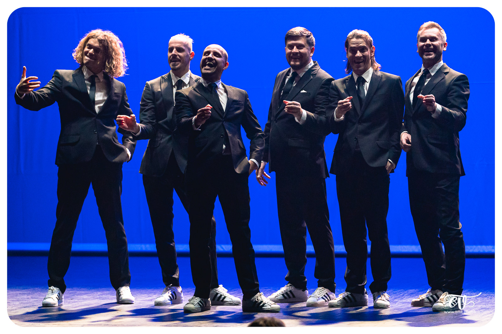 SERIOUSLY FUNNY (FAIR PLAY CREW)